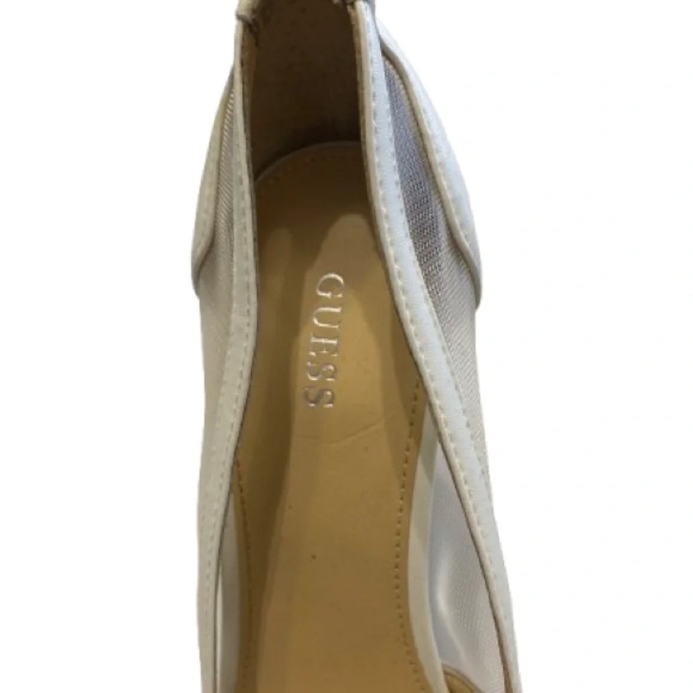 Guess Women's Cream Pointed Toe Heels
